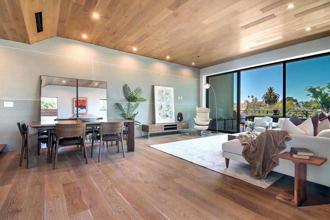 1120 N Coronado St.